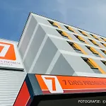 Campanile Sendling 3*