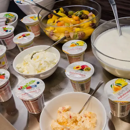 Campanile Sendling Hotel 3*