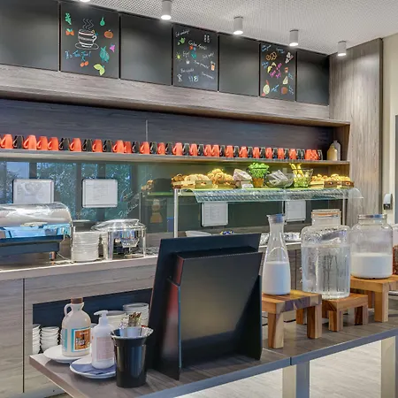 Campanile Sendling 3* Monachium