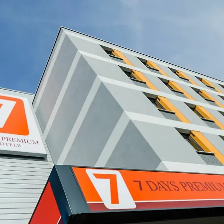 Campanile Sendling München